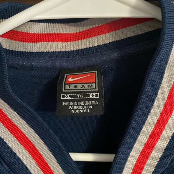 NIKE NETS BUTTON WARM UP XL - Picture 6 of 8